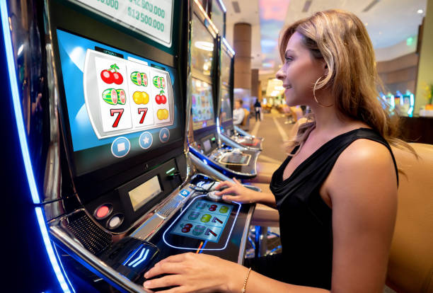 aston 303 slot Game Type